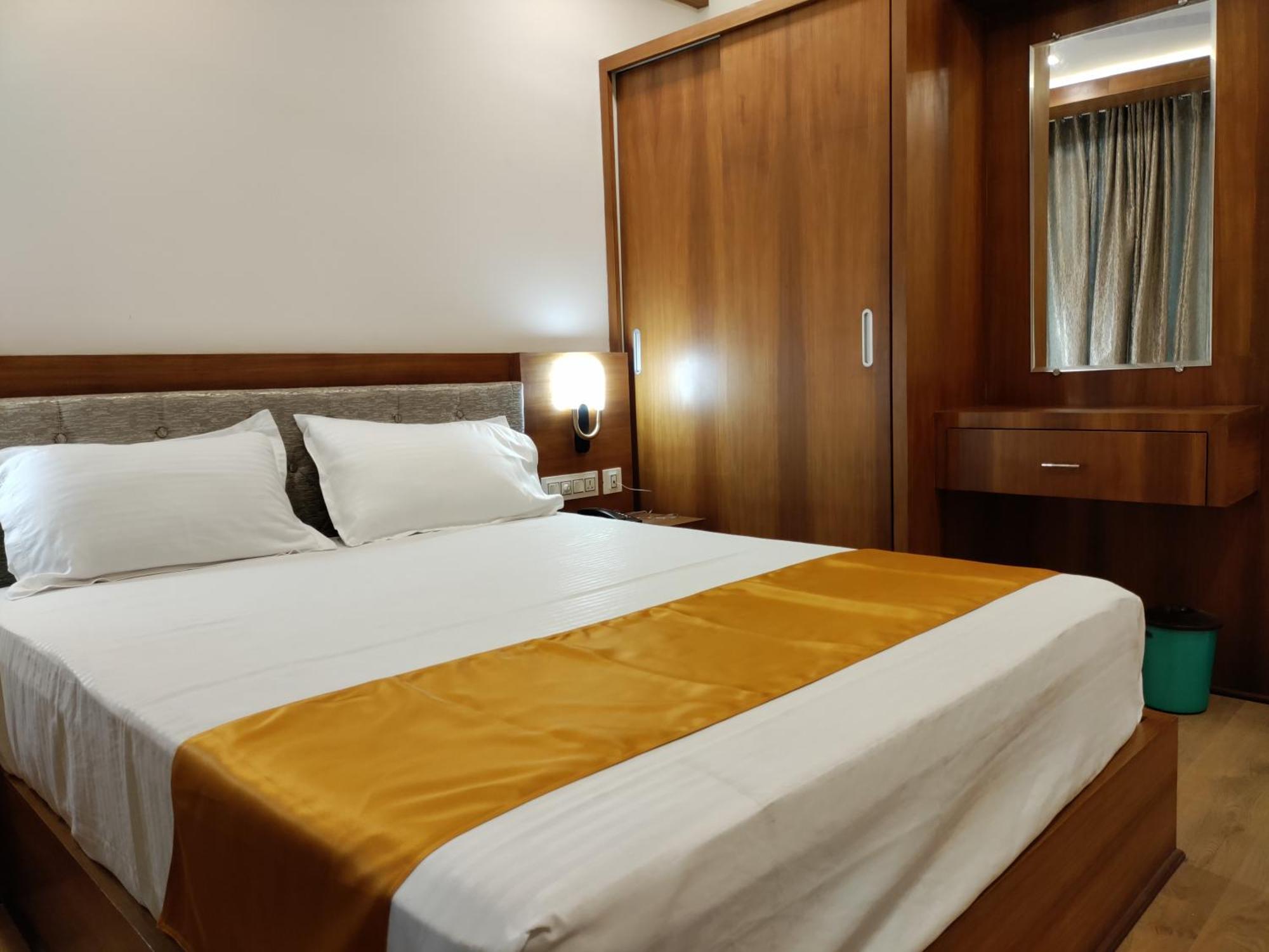 Astro Marine Hospitality Pvt Ltd Ξενοδοχείο Kochi Εξωτερικό φωτογραφία